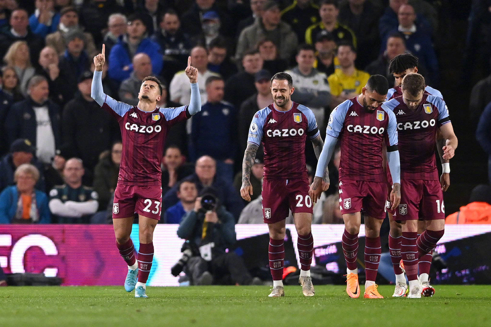 牵动着观众 牵动着观众