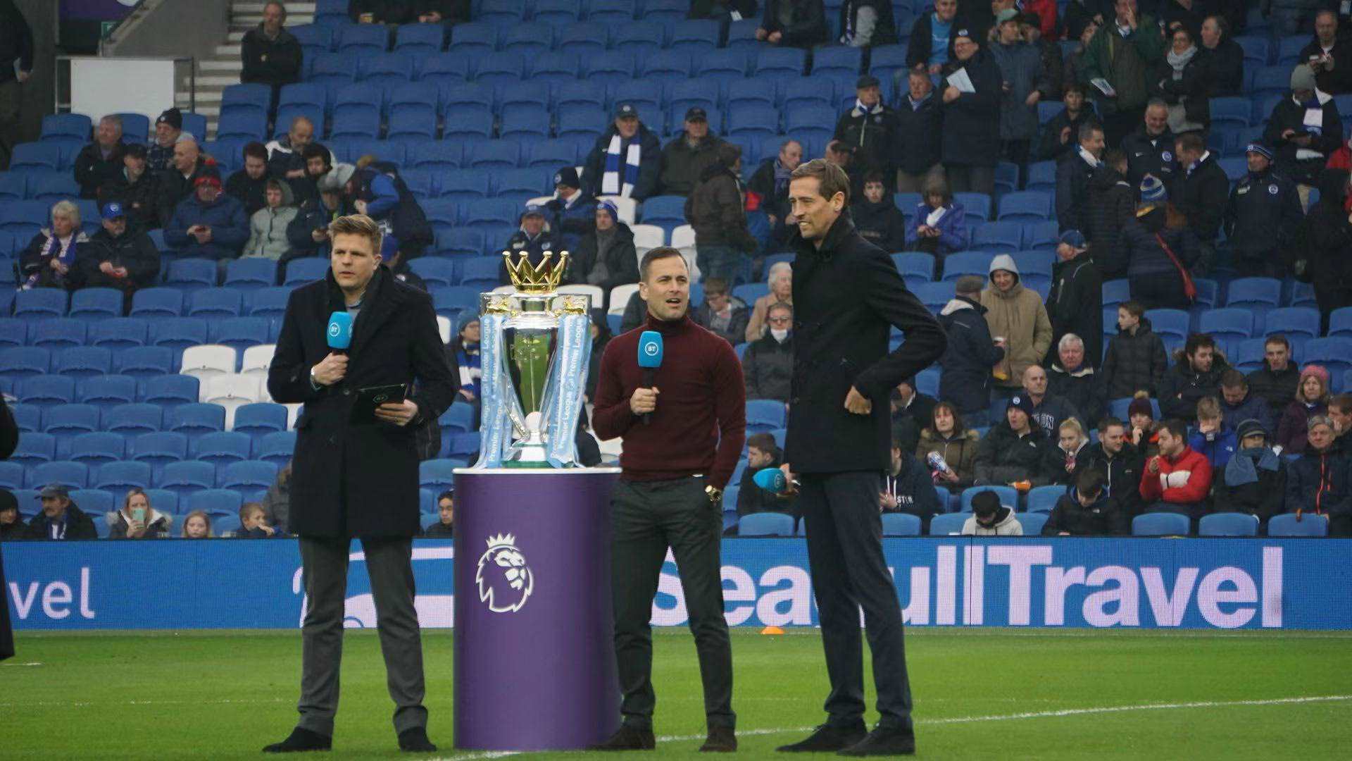 他不仅能在 他不仅能在